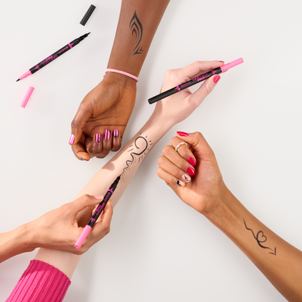 Essence Line It Like A Pro! Liner 01 Black