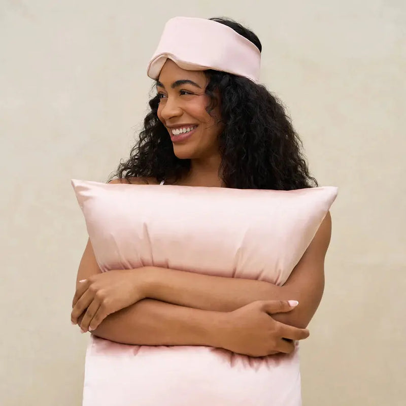 Kitsch Contour Pillow Eye Mask Blush