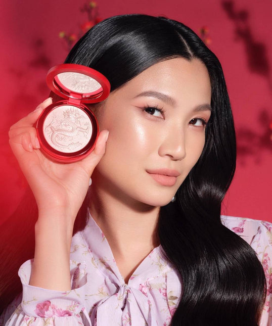 Anastasia Beverly Hills Limited Edition Chinese New Year Glow Seeker Highlighter