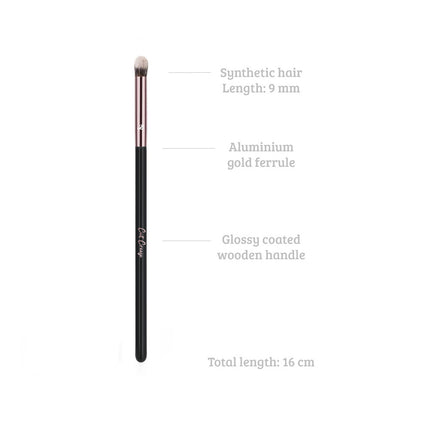 Boozyshop UP40 Cut Crease Brush